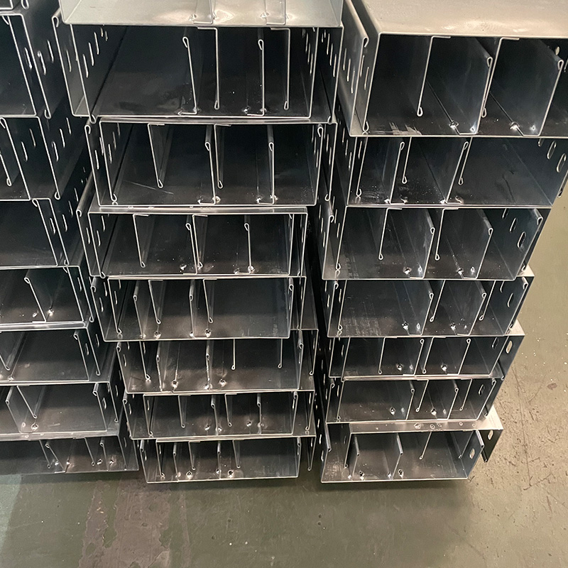 Dulang Kabel Tepi Titisan Air