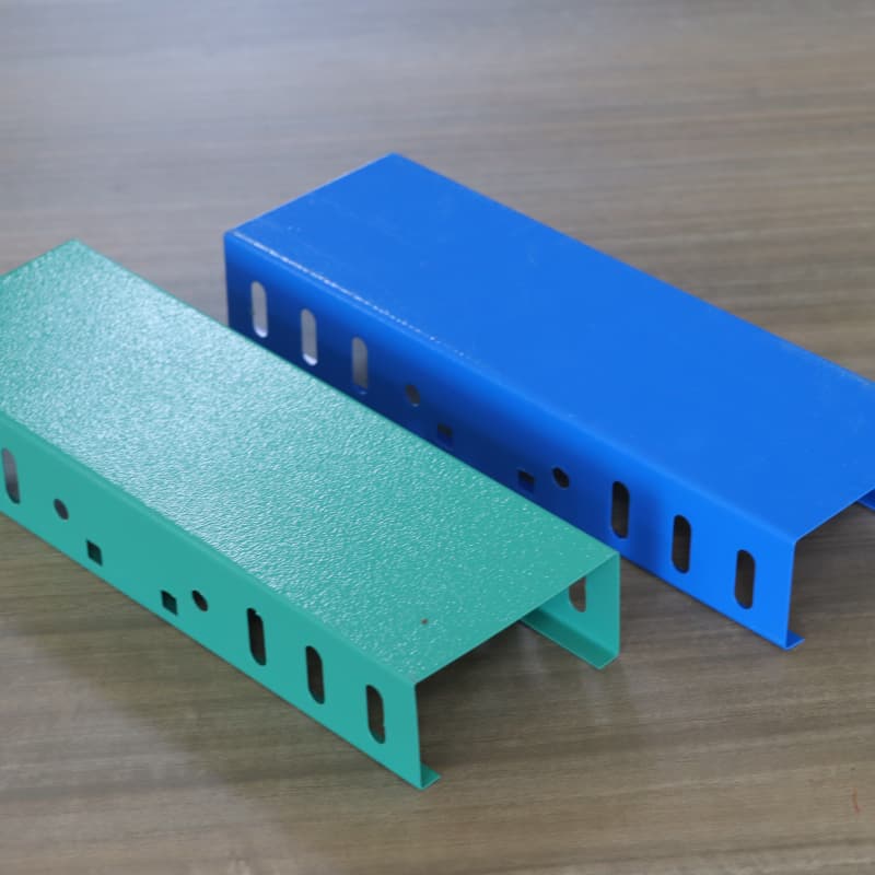 Penyesuaian Dulang Kabel Cat Semburan Kalis Api