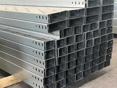 melalui dulang kabel